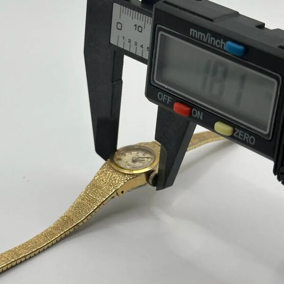 Vintage Seiko Rainbow Gold Nugget 18K Gold Filled Women\'s Watch 11-0450